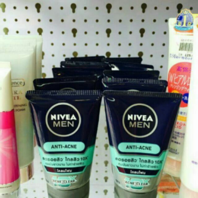 Sữa rửa mặt nivea men thái