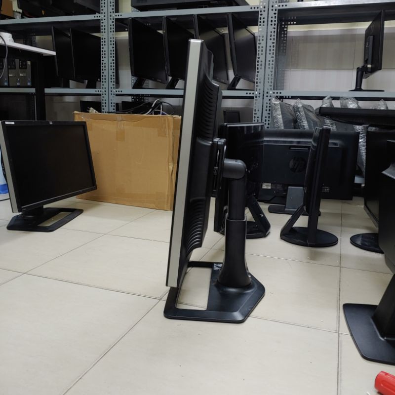 Màn hình máy tính cũ HP ZR22W chuyên đồ họa | BigBuy360 - bigbuy360.vn