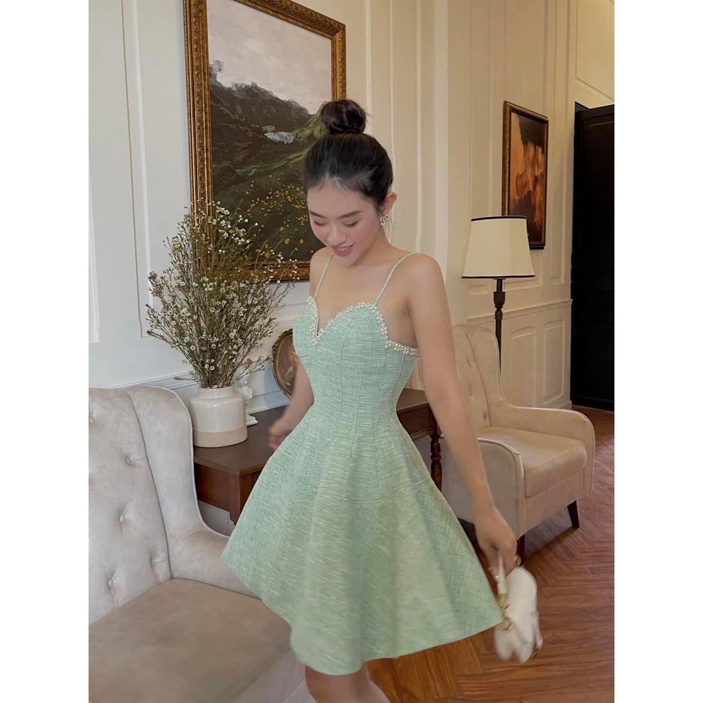 LINH CAVALI - Váy tweed 2 dây kết ngọc 3 màu.