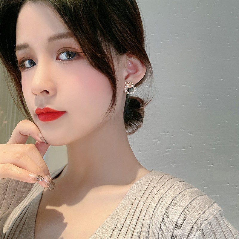 Khuyên tai kẹp không bấm lỗ chốt cố định K073 bằng hợp kim mạ vàng hình tròn đính hạt trai dáng ngắn Leous Accessories