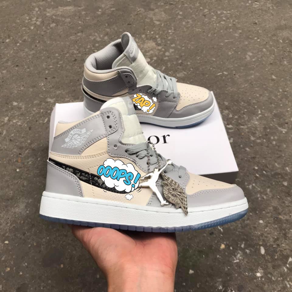 Giày thể thao nam nữ Jd trắng xám cao cổ, logo ren đen, chất liệu da PU