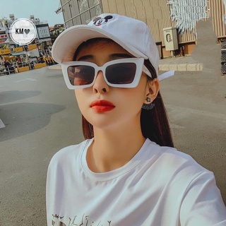 Kính vếch hot 3 màu