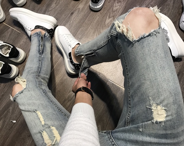 Quần KaKi Jeans khoá zip rách gối trơn