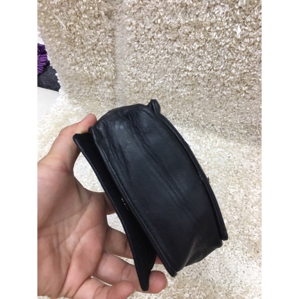 Ví si da thật y hình hiệu