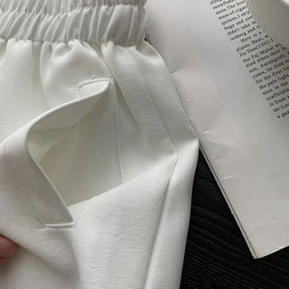 quần sóc nữ, chất liệu đũi thoáng mát