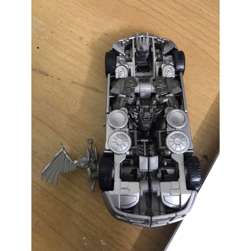 Mô hình studio series soundwave.