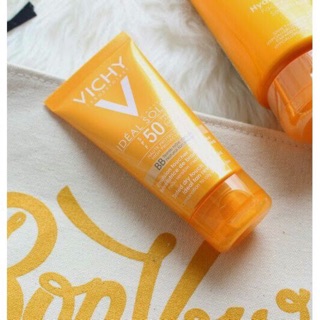 Kem chống nắng vichy