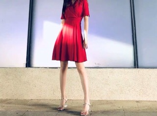 Váy thắt nơ đỏ cổ V (Order)