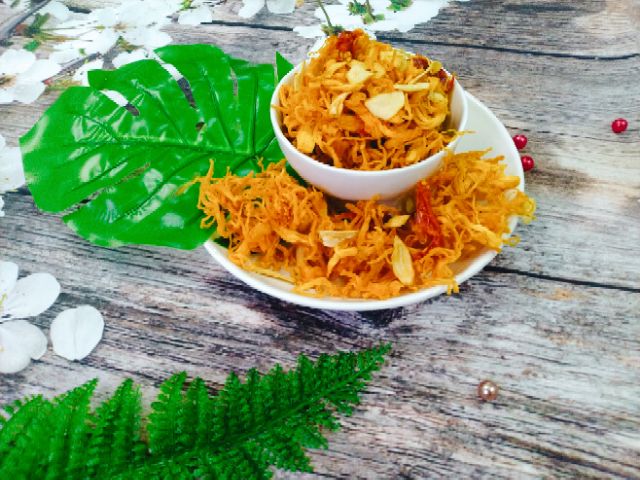 Gà bơ tỏi thượng hạng | BigBuy360 - bigbuy360.vn