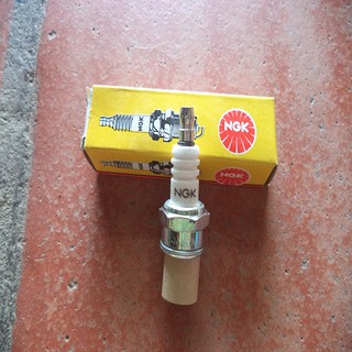 Bugi NGK BM6A dùng cho máy cắt cỏ,máy cưa gỗ 2 thì