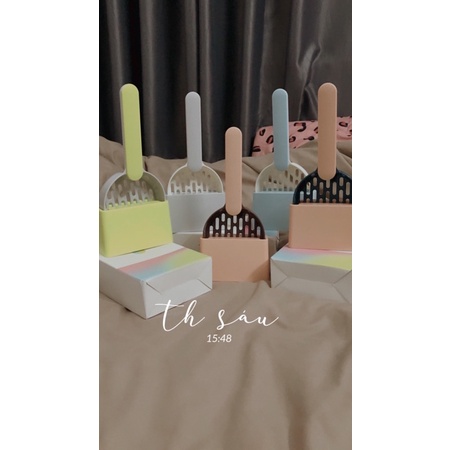 XẺNG XÚC CÁT VỆ SINH CHO MÈO