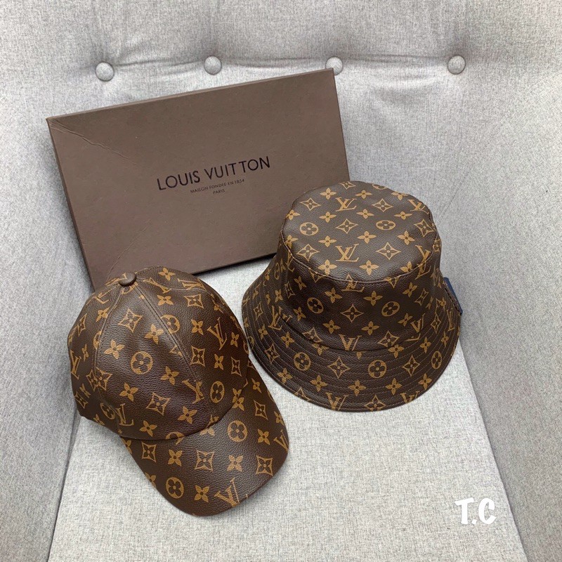 Mũ vành, lươi trai da hoa nâu