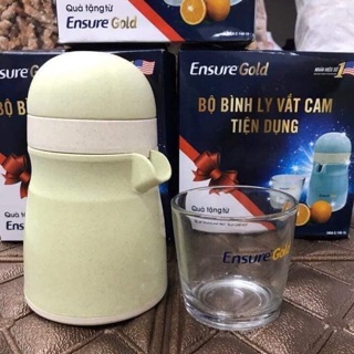 Vắt cam lúa mạch tặng kèm cốc