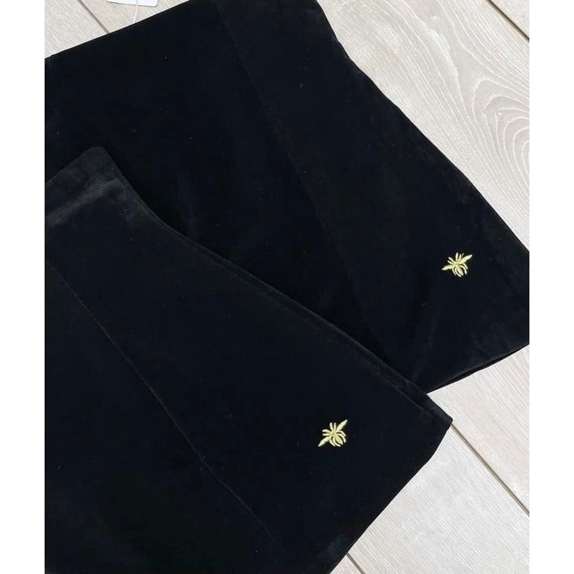 CVN18 - CHÂN VÁY NHUNG THÊU ONG CÓ LÓT QUẦN CHO NỮ | BigBuy360 - bigbuy360.vn