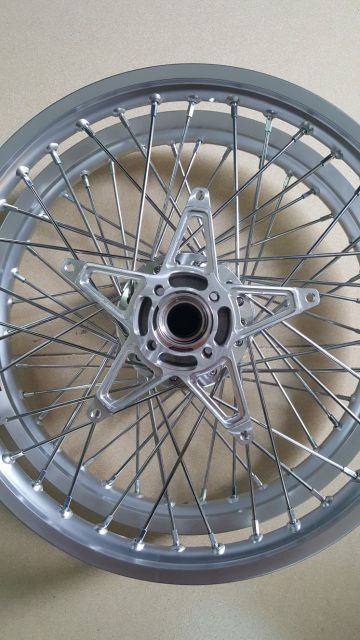 Bánh căm raider đùm mạ crom căm mạ crom niềng nhôm dale kèm lòng dĩa cnc lắp raider satria f150 như zin không cần chế