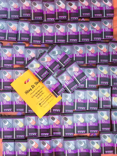 Điện thoại mini 2 sim siêu dễ thương 7 màu : vàng, đỏ, cam, xanh, xám, hồng, đen | BigBuy360 - bigbuy360.vn