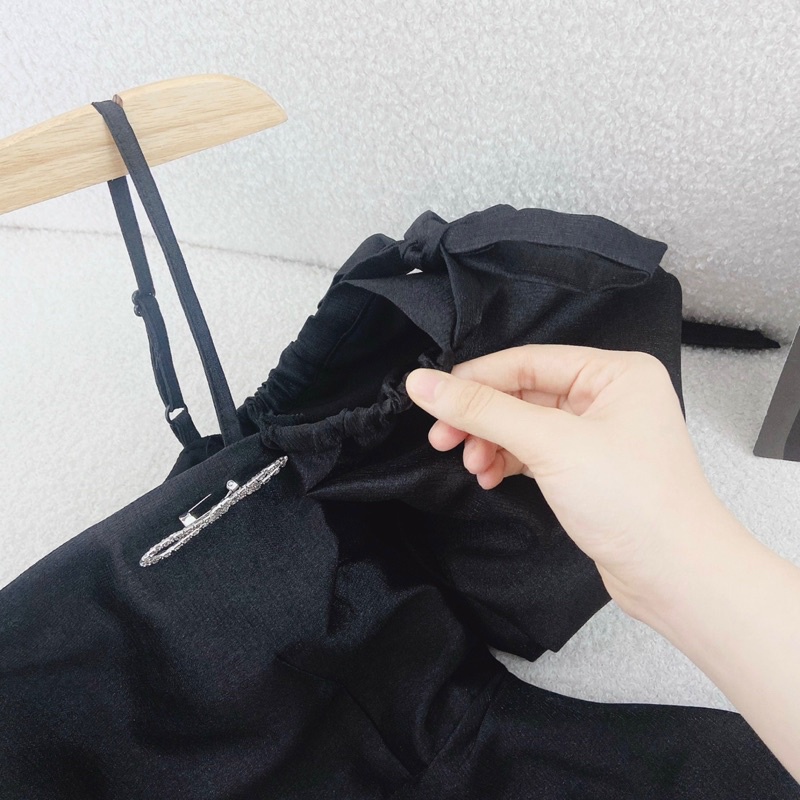 ĐẦM ĐEN RỚT VAI TAY BỒNG ĐÍNH NƠ