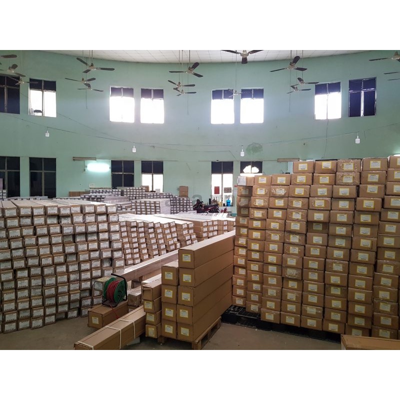 Màn Chiếu Treo Tường Dalite 50 inch - 1m25 x 1m25 - Hàng Chính hãng