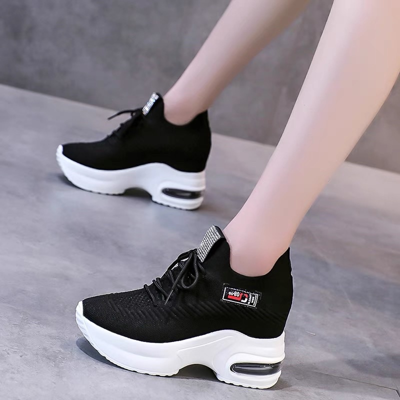 Giày thể thao đế độn nữ 9cm