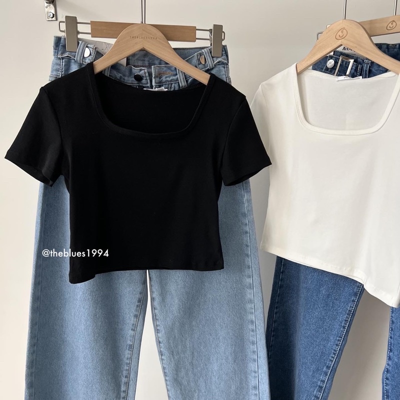 Áo Croptop Trơn Cổ Vuông