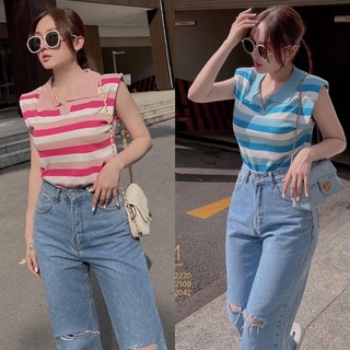 Áo len sọc sát nách cổ bẻ