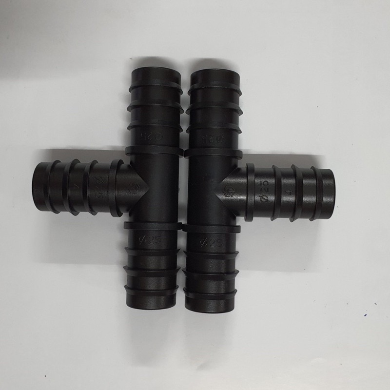 T nối ống LDPE 25 mm dùng trong hệ thống tưới tự động