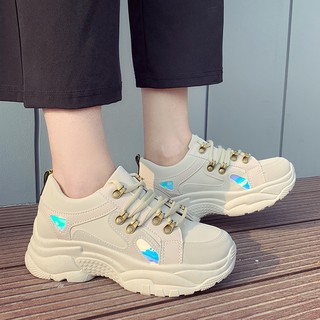 [New ] Giầy đinh, độn đế nữ màu kem