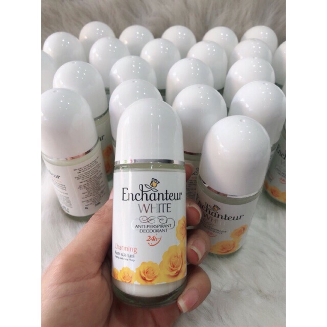 Lăn Khử Mùi Nước Hoa Enchanteur