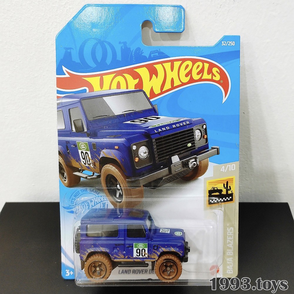 Xe mô hình 1:64 Hot Wheels Basic Baja Blazers 2021 - Land Rover Defender 90 GTC26