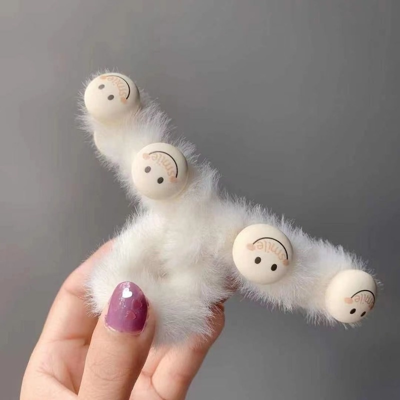 Kẹp tóc hình phi hành gia nhồi bông thời trang Hàn Quốc mới 2021