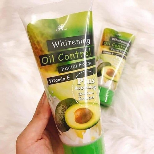 Sữa rửa mặt Bơ Thái Lan 200ml