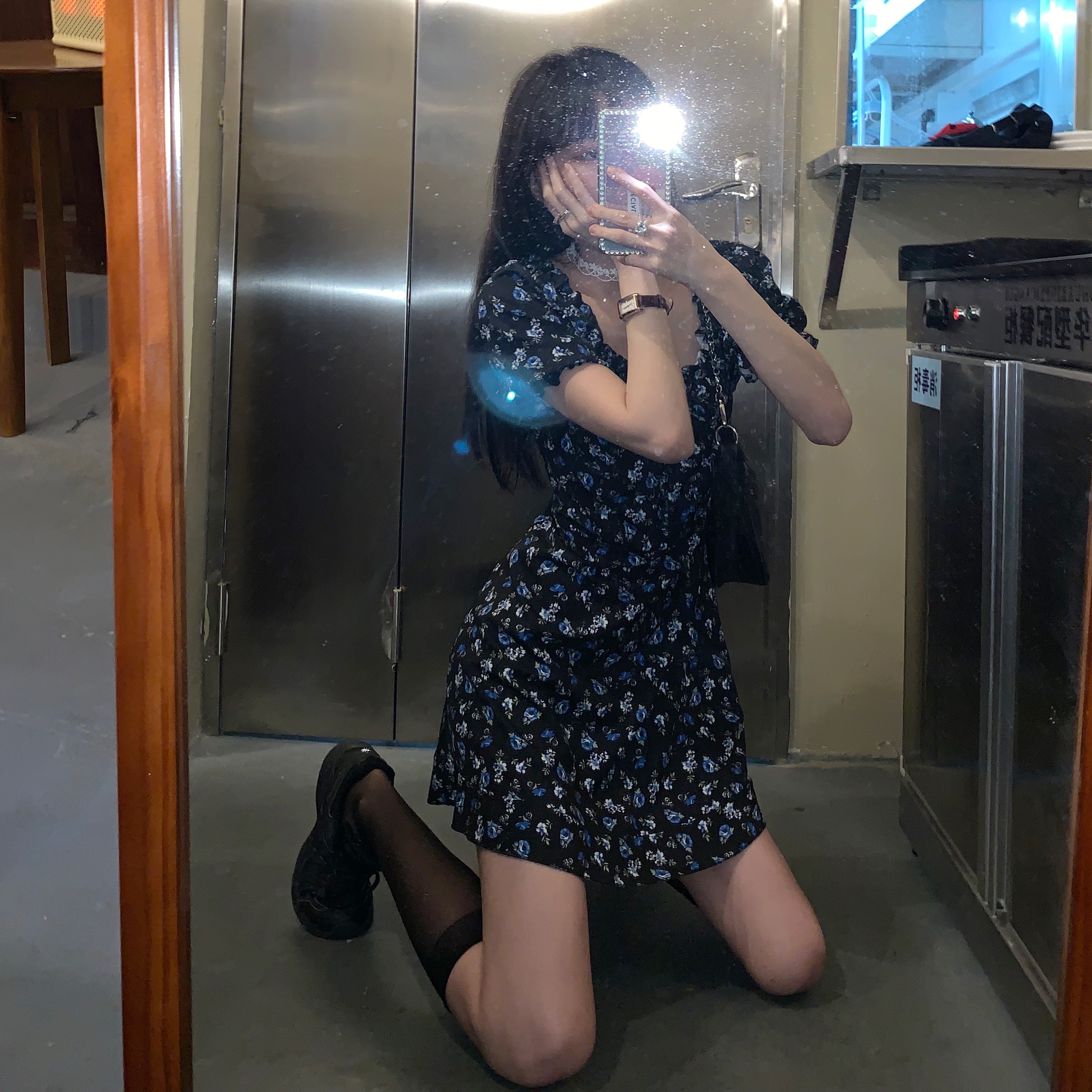 [QUÀ TẶNG LÀ GÓI XẢ VẢI BẠN NHÉ] Váy midi dài 2021 [COCORY] đầm midi dài hoa nhí cổ vuông tay ngăn thời trang hàn quốc | BigBuy360 - bigbuy360.vn