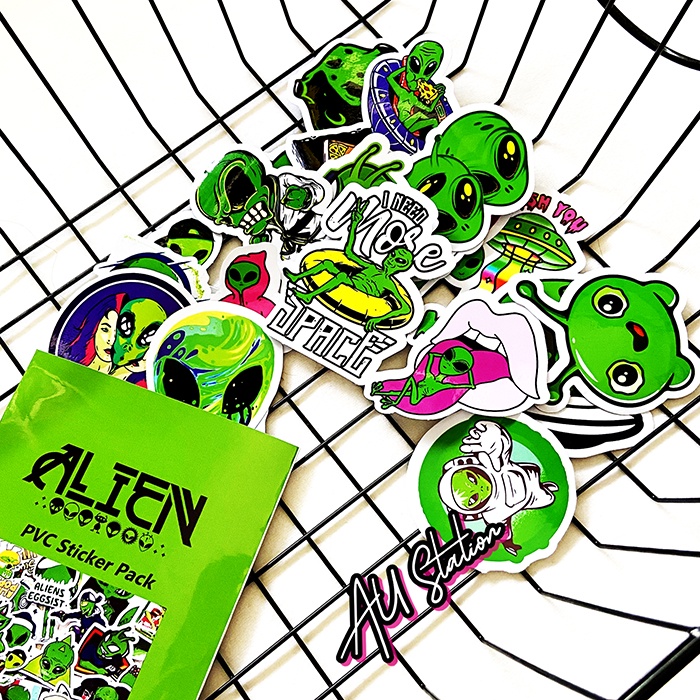 Sticker ALIEN - Người ngoài hành tinh - sticker nhựa PVC không thấm nước, dán nón bảo hiểm, laptop, điện thoại, Vali, xe