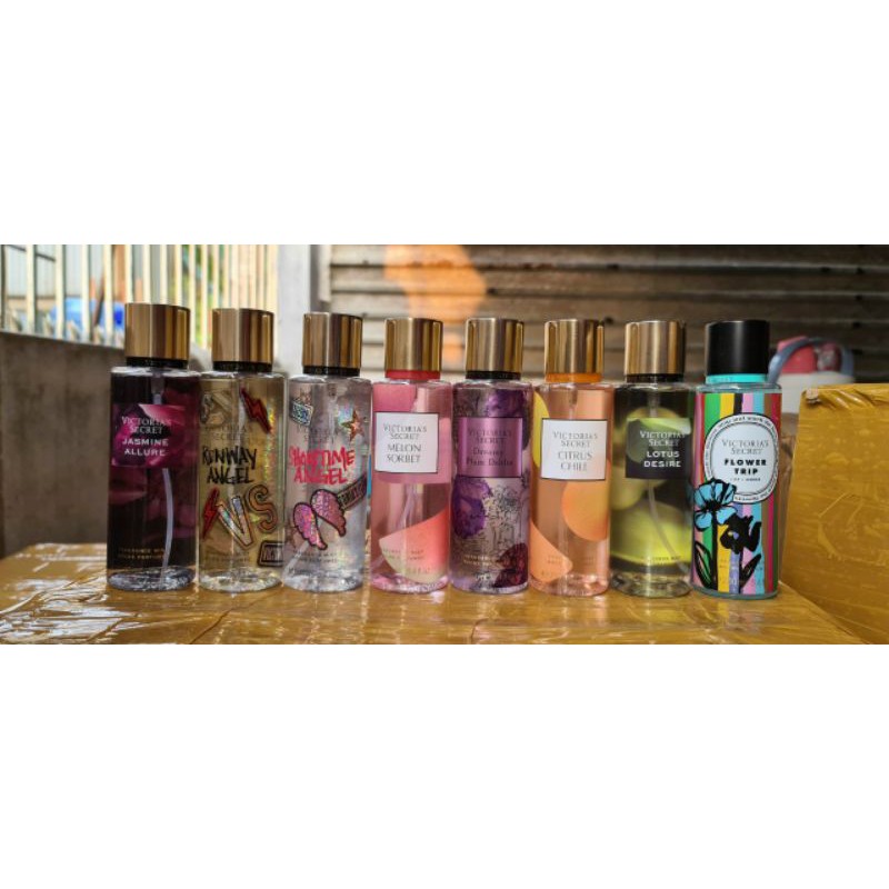 Xịt Toàn Thân Victoriia Serect 250ml ( giao ngẫu nhiên mùi )