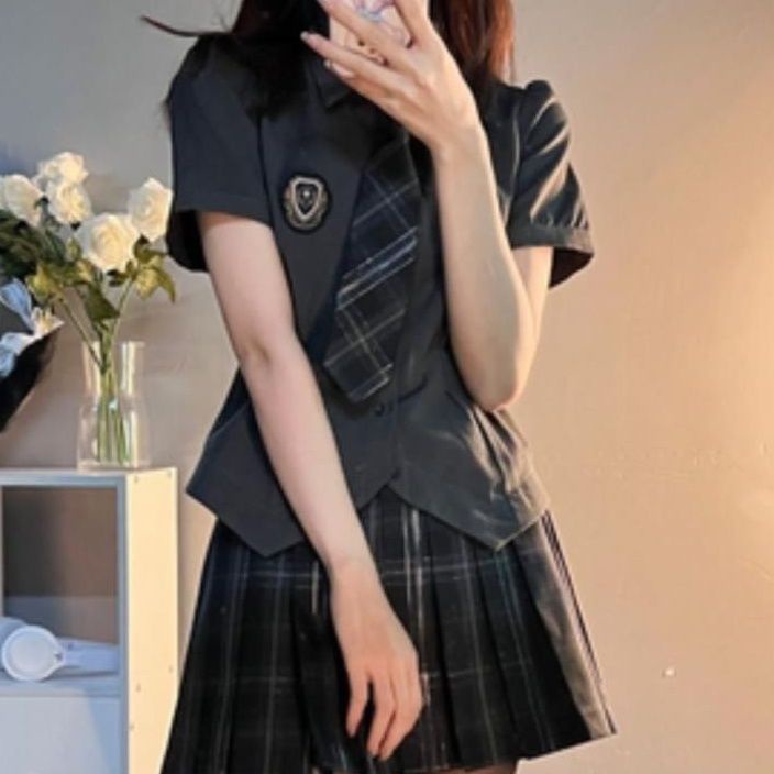 Jiashucheng JK Bộ Đồng Phục Áo Sơ Mi Thắt Eo Hẹp Không Đều + Chân Váy Xếp Ly Kẻ Sọc Caro Nóng Bỏng Cho Nữ