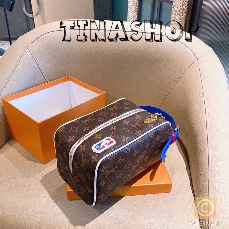 TÚI DA NAM LV4809 LV DOPP KIT SIZE 24 DA THẬT FULLBOX NGUYÊN SEAL SMANO