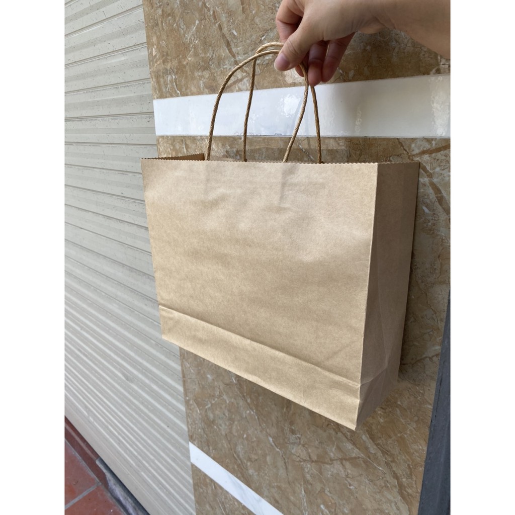 50 Túi giấy KRAFT NHẬT CAO 25 cm Ngang 29 cm Hông 10 cm - QUAI GIẤY XOẮN | BigBuy360 - bigbuy360.vn
