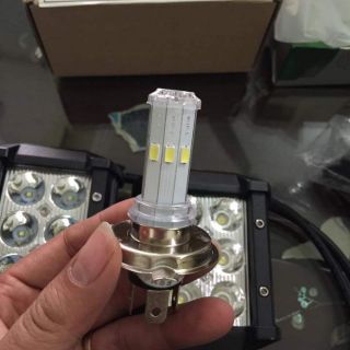 Bóng led 6tim gắn như zin các dòng xe 3 chân