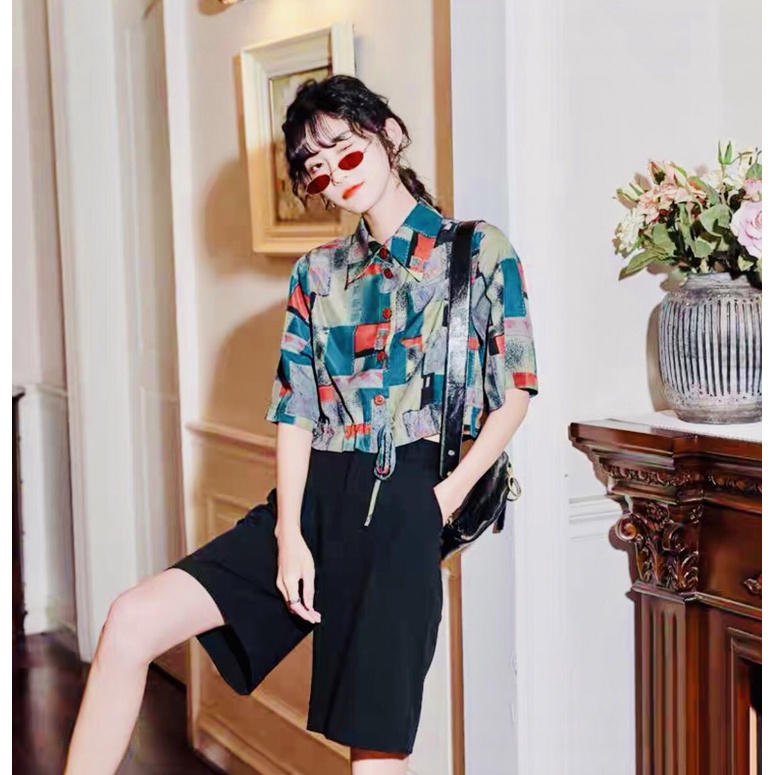 Áo Sơ Mi Croptop Tay Lửng Ulzzang  - Cập Nhật Xu Hướng Thời Trang Nữ Mới Nhất 2023