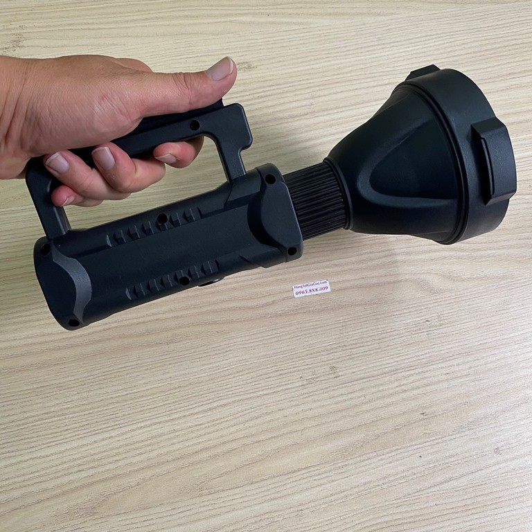 Đèn pin xách tay W590 pha to chiếu cực xa, bóng led P50 siêu sáng – (mã DP152) | BigBuy360 - bigbuy360.vn