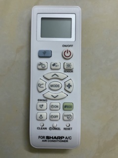Điều khiển điều hoà Sharp