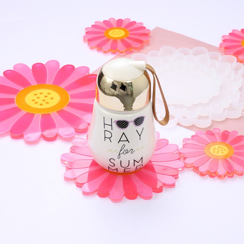 Sa Set 5 Khuôn Silicon Làm Đế Lót Ly Hình Hoa Cúc Xinh Xắn