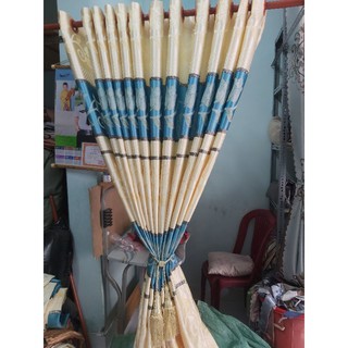 Rèm may sẵn cua chính