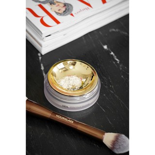 [Có sẵn - Chính hãng] HOURGLASS - Phấn Phủ Bột Veil Translucent Setting Powder 2G