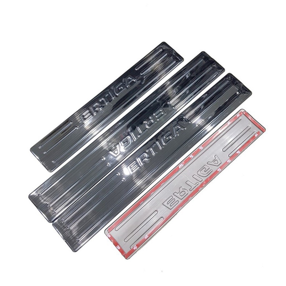 Ốp bậc trong và ngoài titan cho xe Suzuki Ertiga 2018 -2019 _8 chi tiết