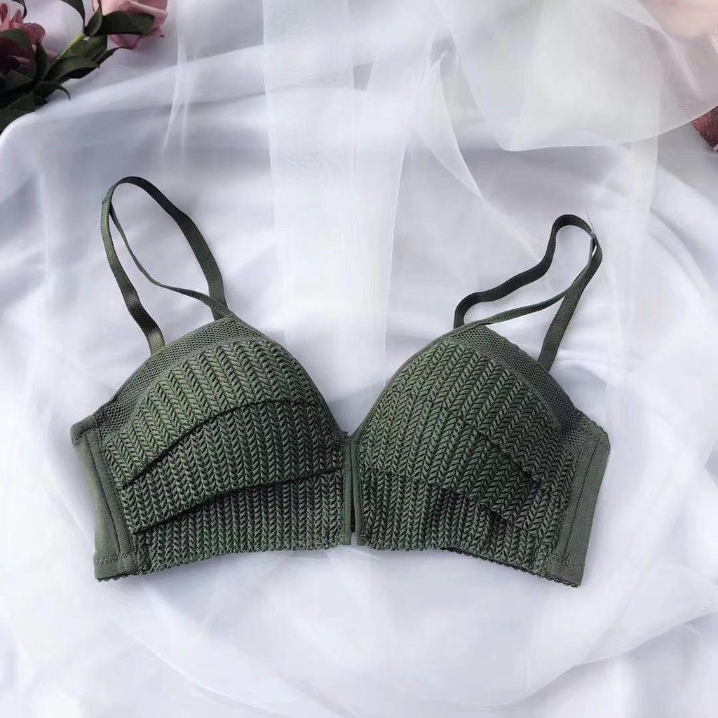 Áo Lót Khoét Ngực Chữ V