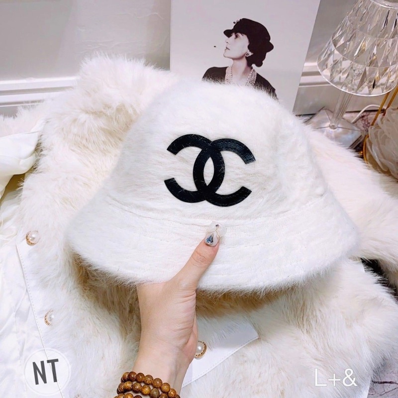 Mũ vành lông thỏ cn hot hit