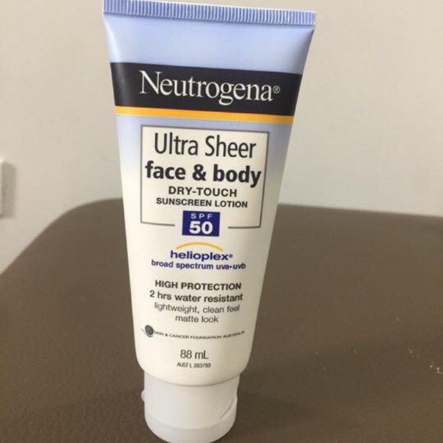 Kem chống nắng neutrogena