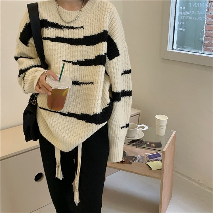 Áo len dáng rộng phong cách Hàn Quốc dễ phối đồ