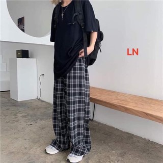 set áo thun trơn đen tay lỡ + quần kẻ ống rộng